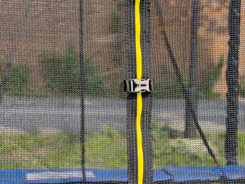 Mako Air 7x 9ft Rectangular Trampoline with Safety Enclosure Black FREE Ladder & Basketball Game - Image 12